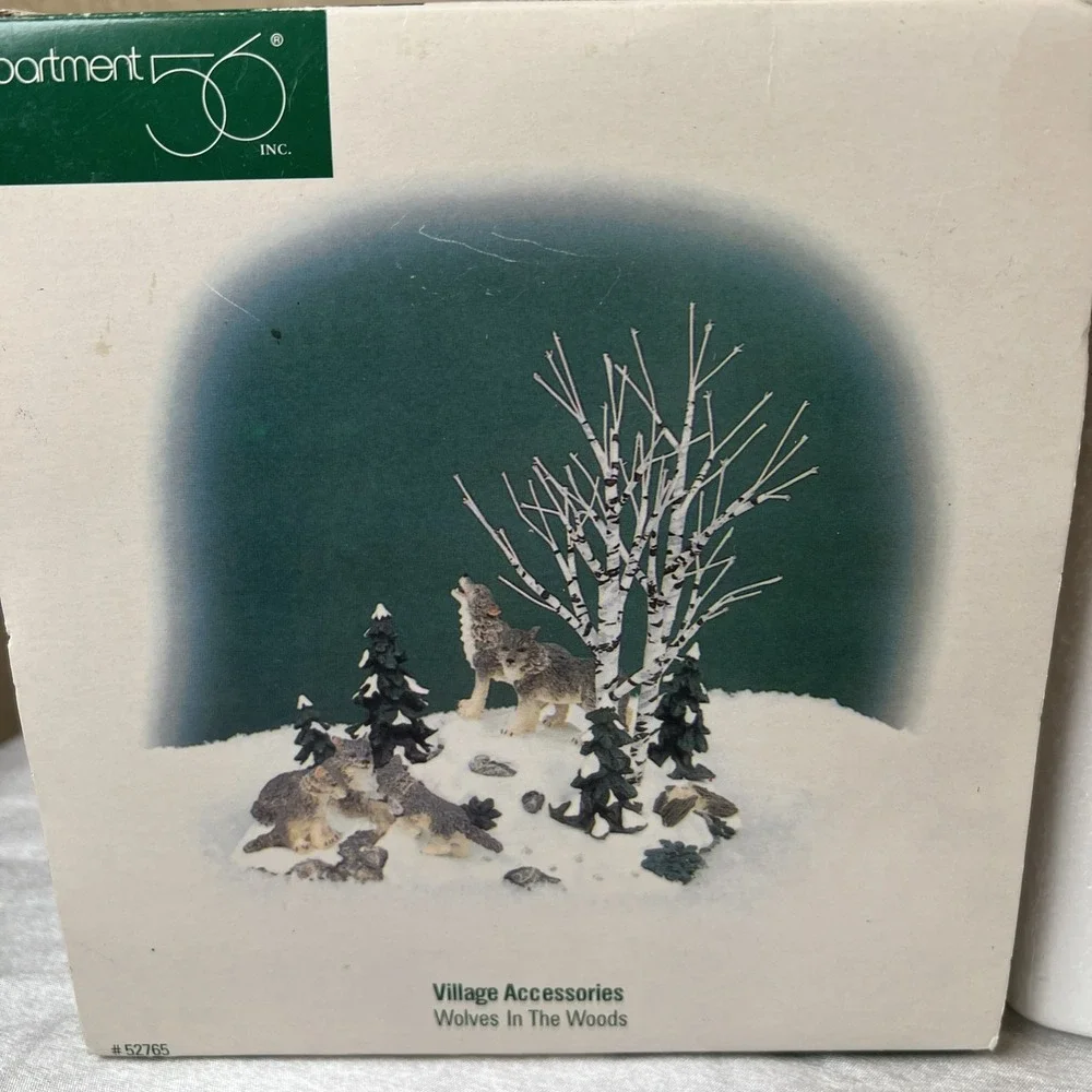 Vintage 1998 Department 56 Village Accessories Wolves In The Woods #52765 Boxed